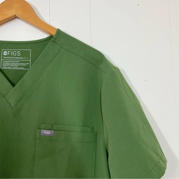 Figs Green Leon Scrub Top - Picture 3 of 15